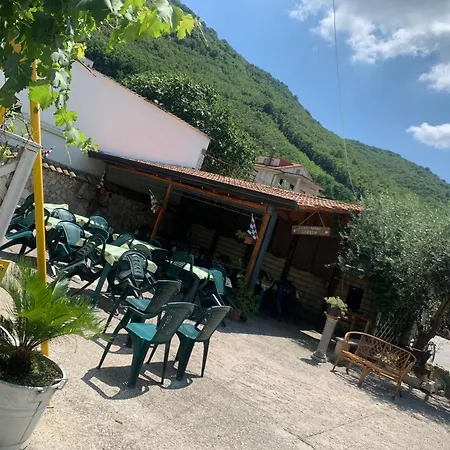 B&B Arpaia * Arpaia